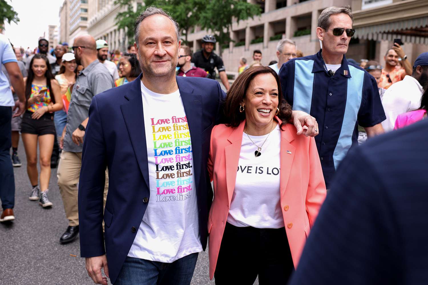 Dans quelle mesure Kamala Harris est-elle pro-LGBTQ+? - Fugues